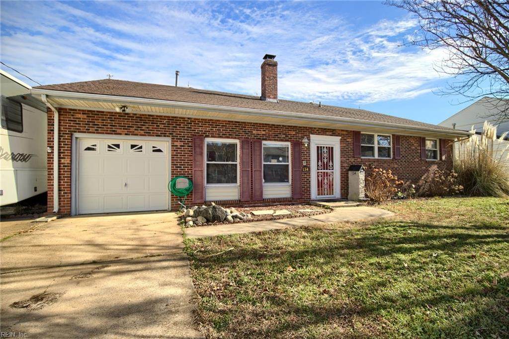 134 Diggs Dr - Photo 1