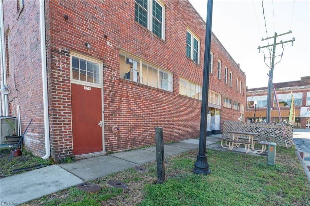 106 Franklin St - Photo 1
