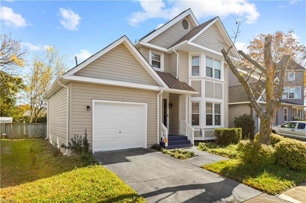 1208 Prince Edward Way - Photo 1