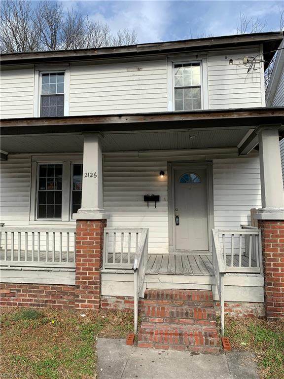 2126 Queen St - Photo 1