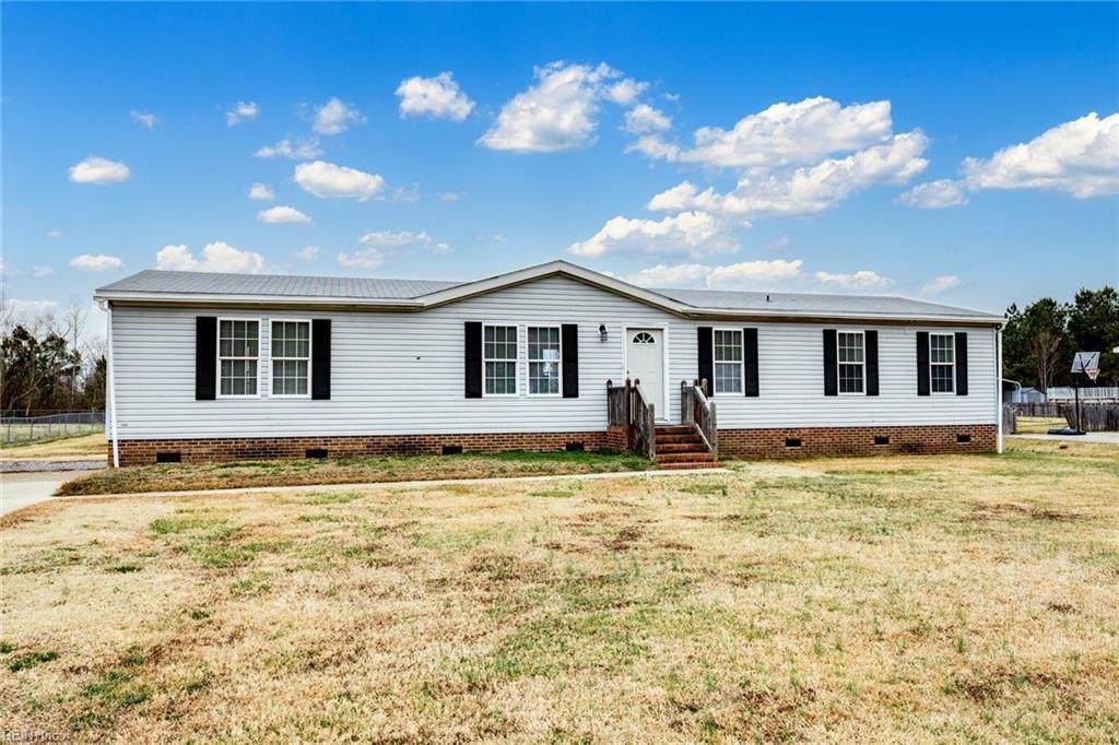 1421 Lambs Grove Rd - Photo 1