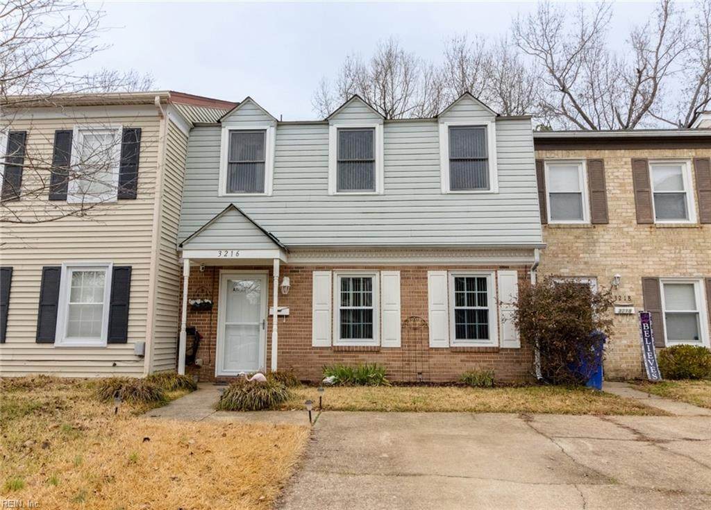 3216 Clover Hill Dr - Photo 1