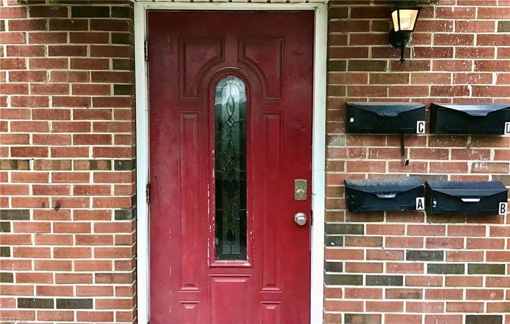 629 28th St - Photo 1