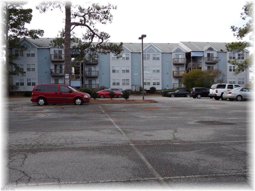 1563 King St - Photo 1