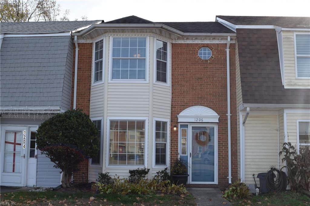 1206 Basswood Ct - Photo 1