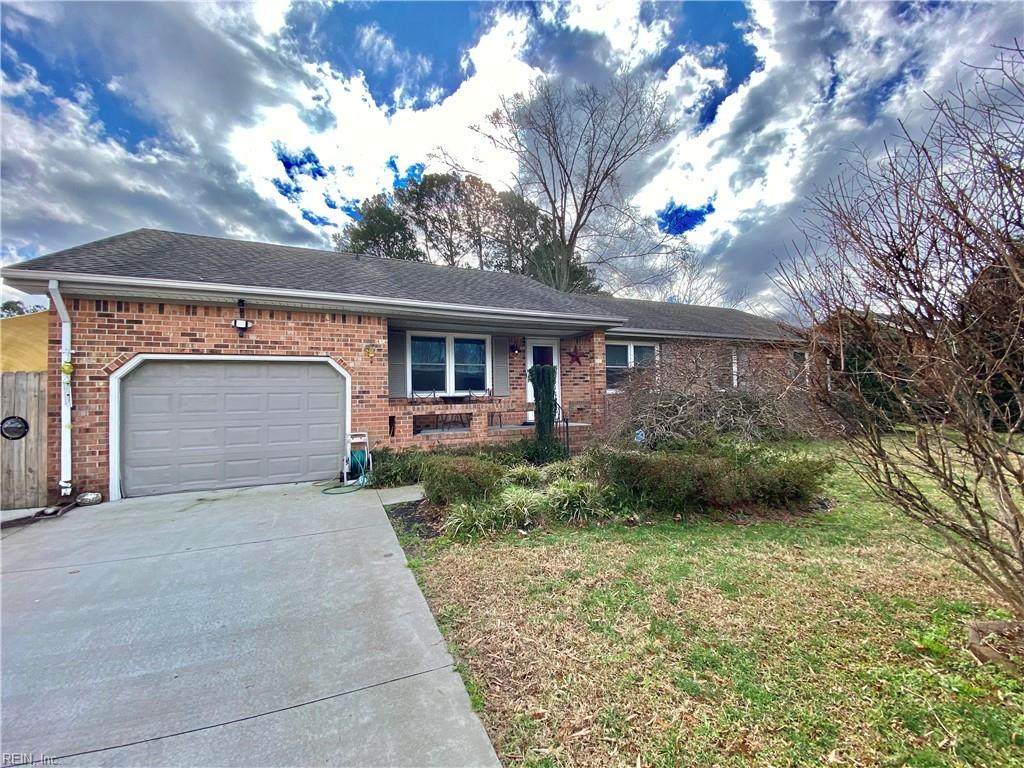 1624 Waterway Cir - Photo 1