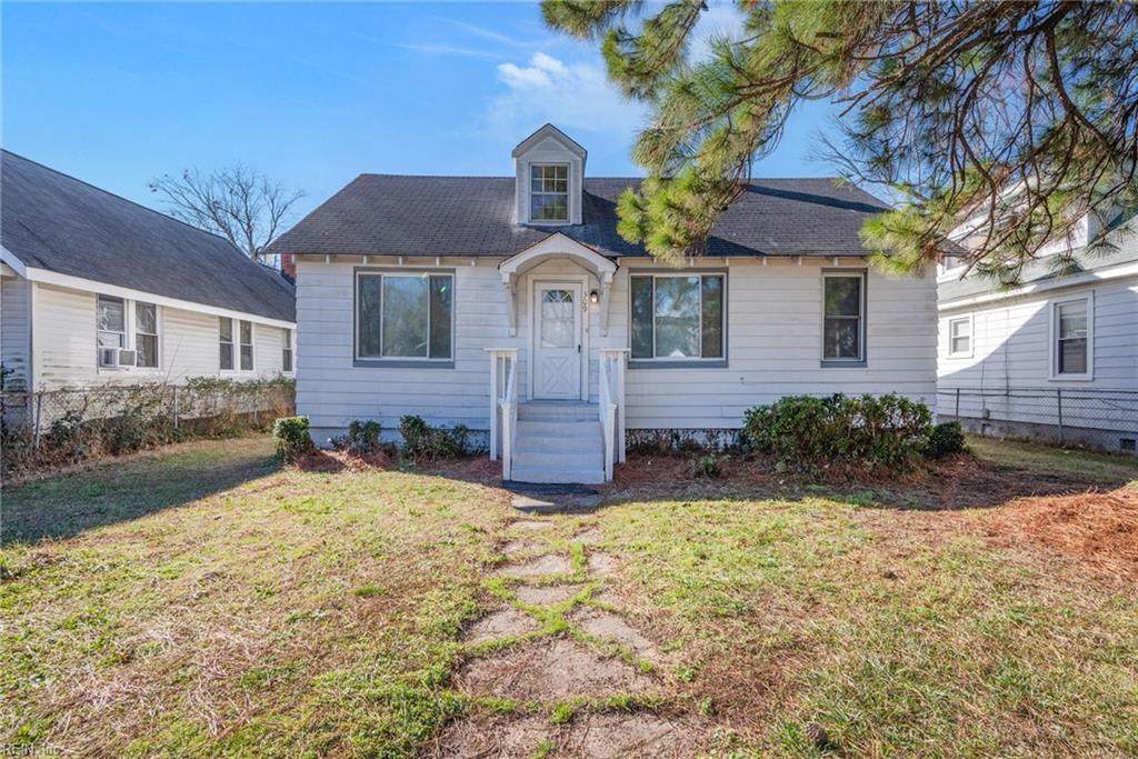 309 Hollywood Ave - Photo 1