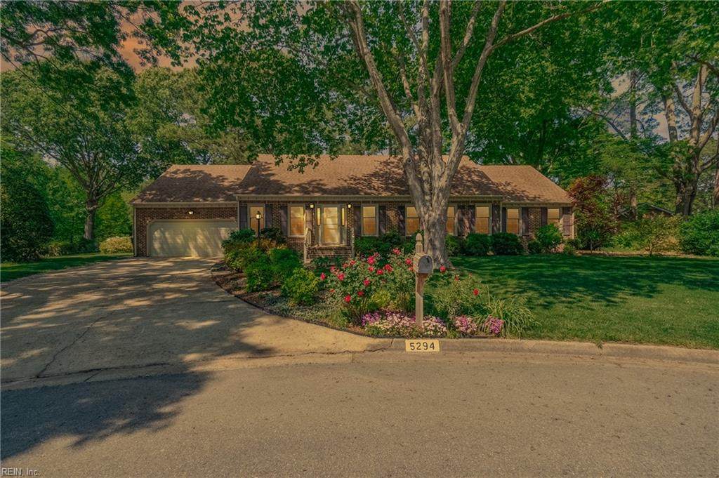 5294 Valleyside Ct - Photo 1