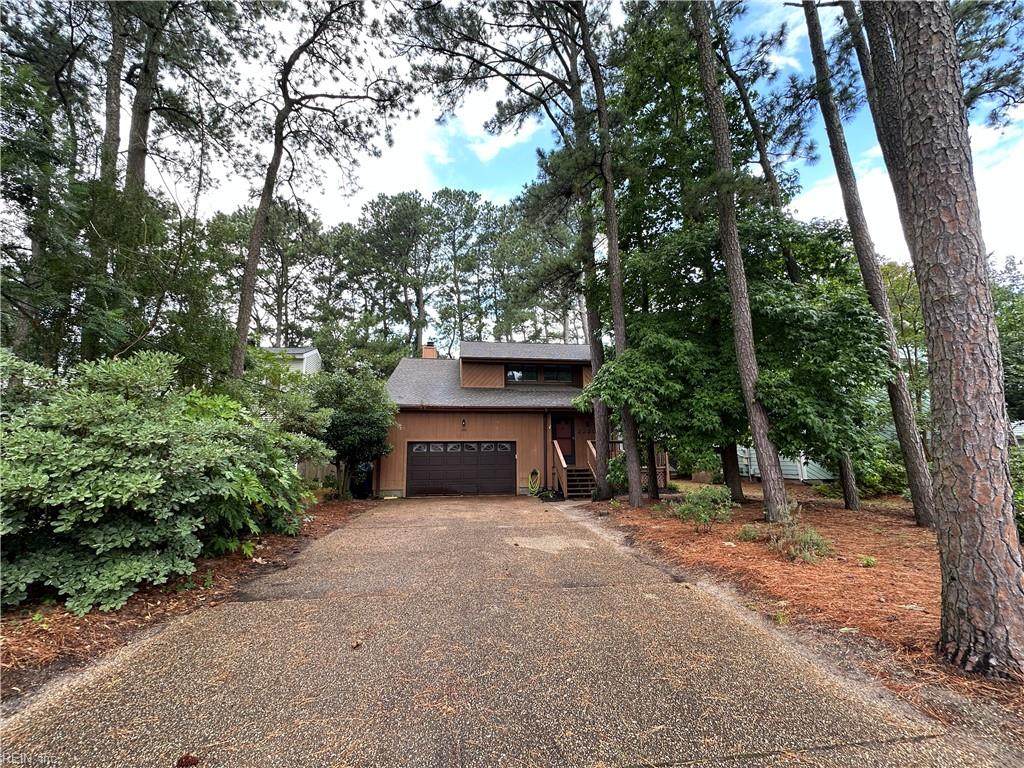 2221 Wake Forest St - Photo 1