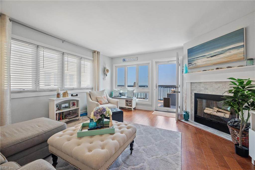 1878 Ocean View Ave - Photo 1
