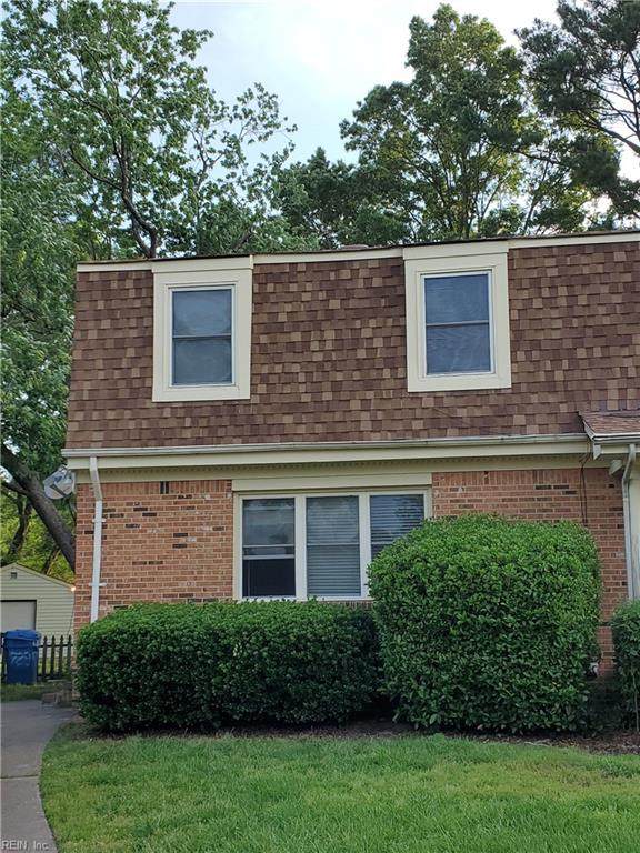 729 Sir Walter Cir - Photo 1