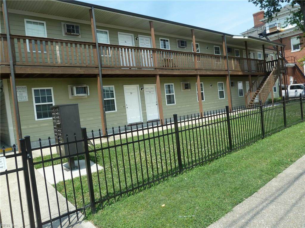 110 26th St - Photo 1