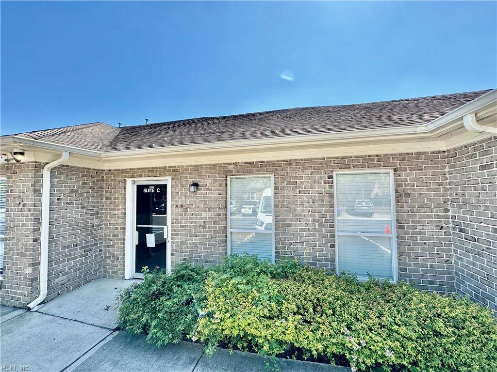 1100 Madison Plz - Photo 1