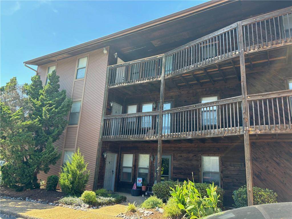 8530 Tidewater Dr - Photo 1