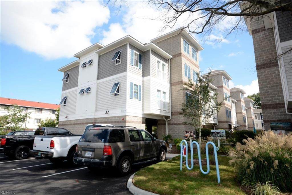 7922 Shore Dr - Photo 1