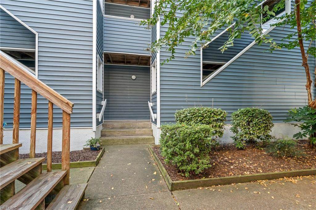 2308 Starfish Rd - Photo 1