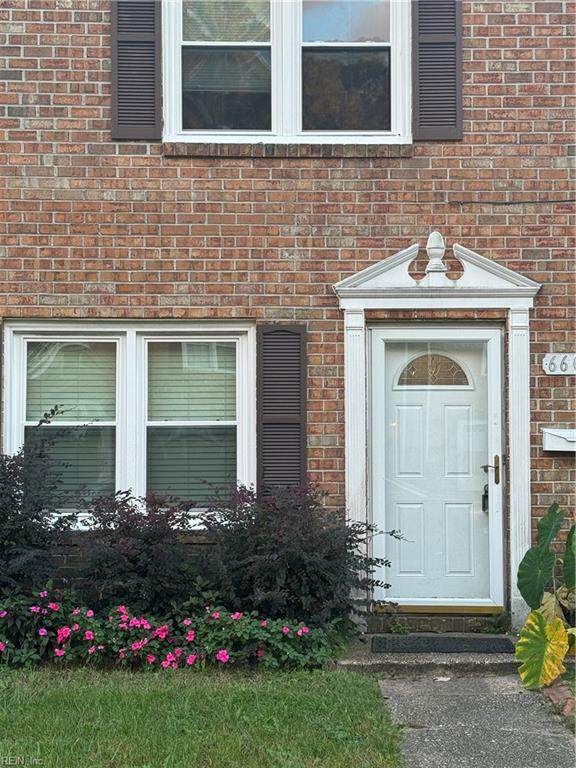 6605 Stoney Pt - Photo 1