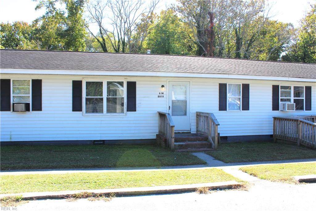 8818 Smithfield Apts Ln #14 - Photo 1