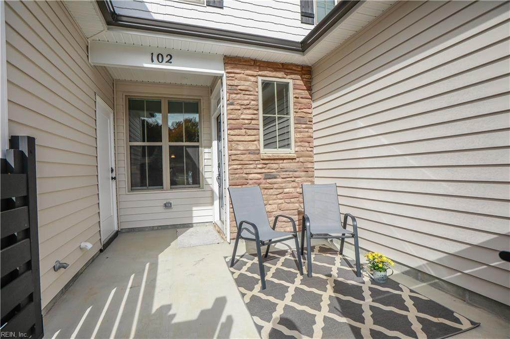 102 Kathy Ann Way - Photo 1