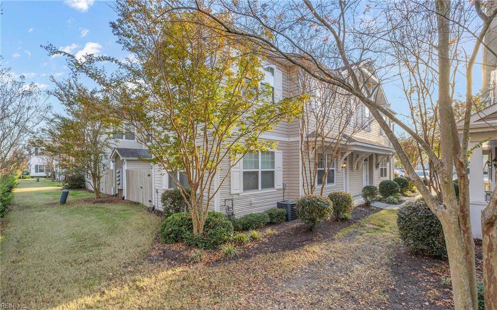 712 Lacy Oak Dr - Photo 1