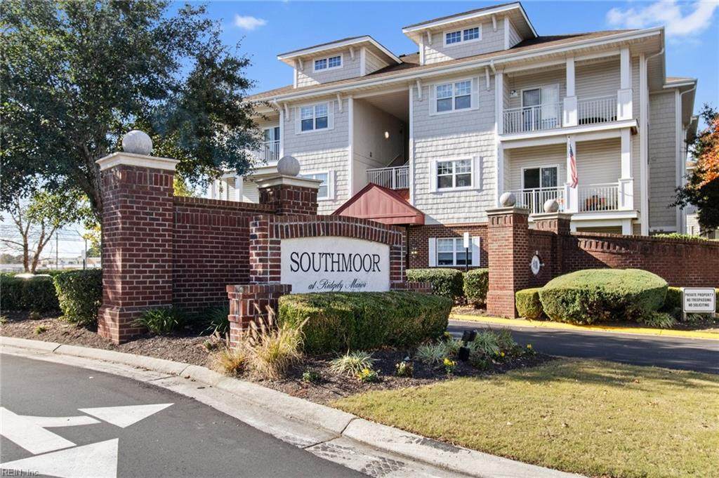 5317 Warminster Dr - Photo 1