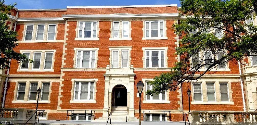 200 Drummond Pl - Photo 1