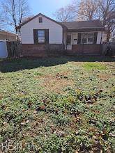 819 Brentwood Dr - Photo 1