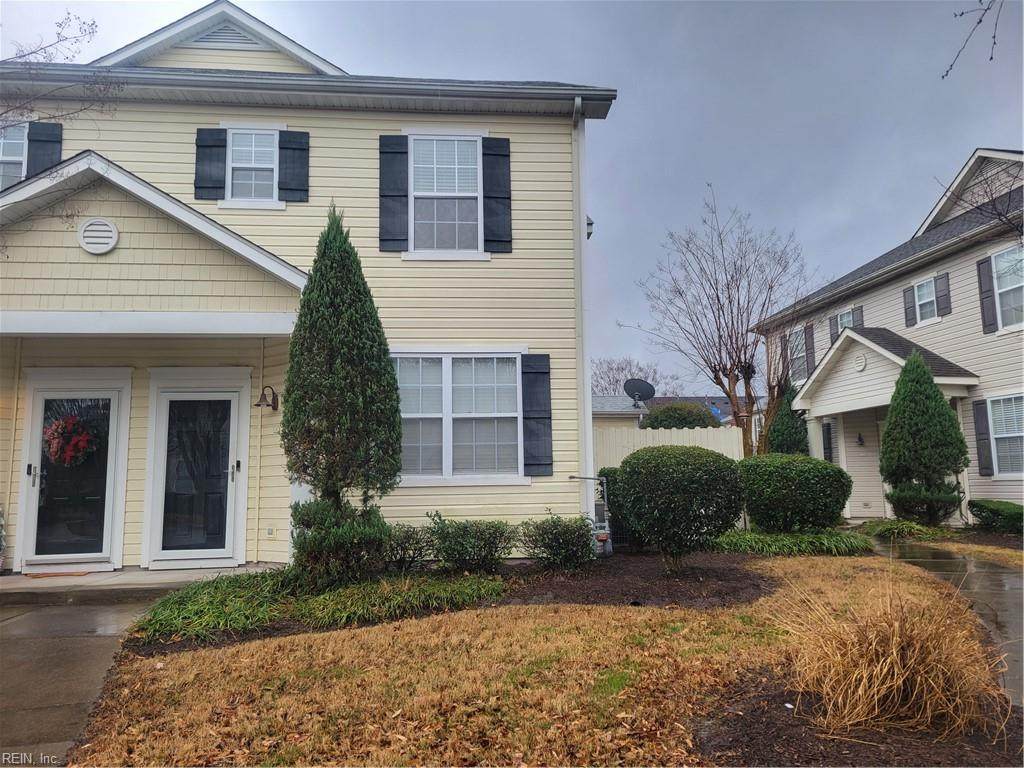 1452 Titchfield Dr - Photo 1