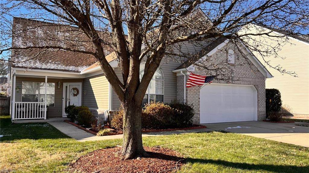 925 Holbrook Dr - Photo 1
