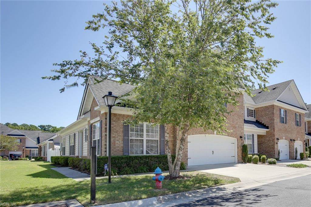 1328 Abelia Way - Photo 1