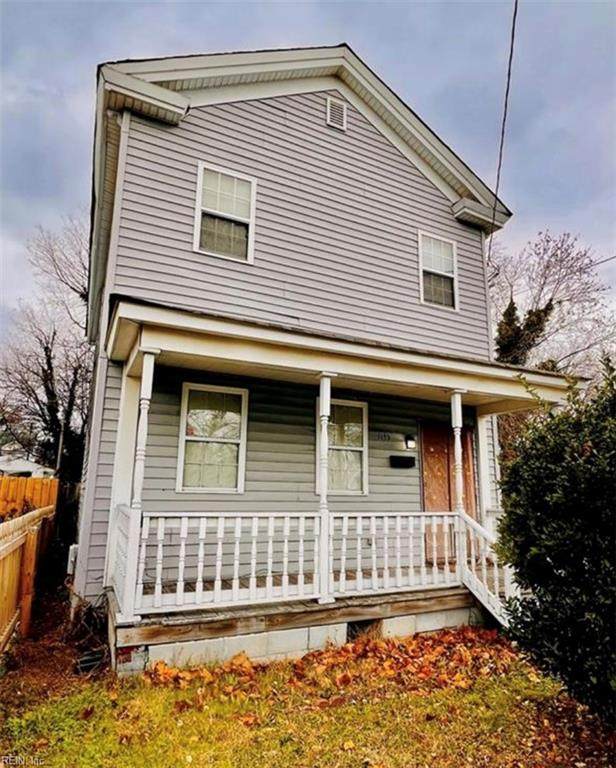 1135 27th St - Photo 1