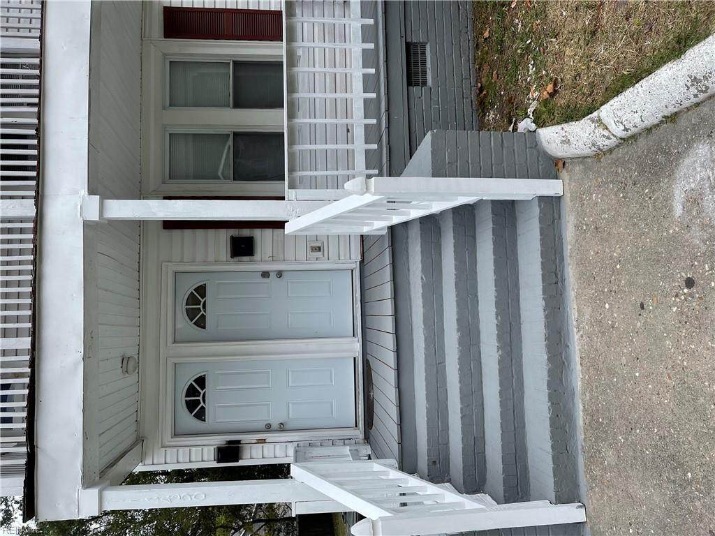 1450 Proescher St - Photo 1