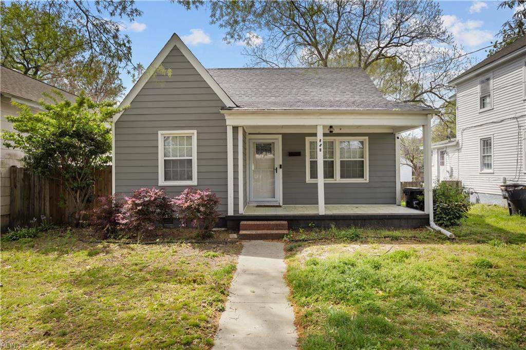 504 Chautauqua Ave - Photo 1