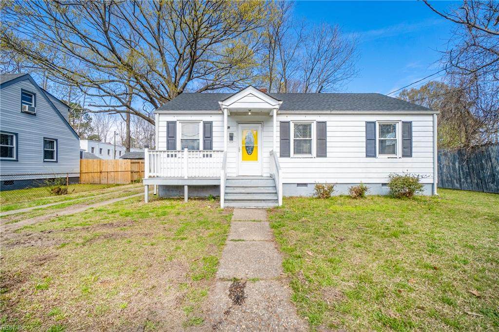 1009 De Gaule St - Photo 1