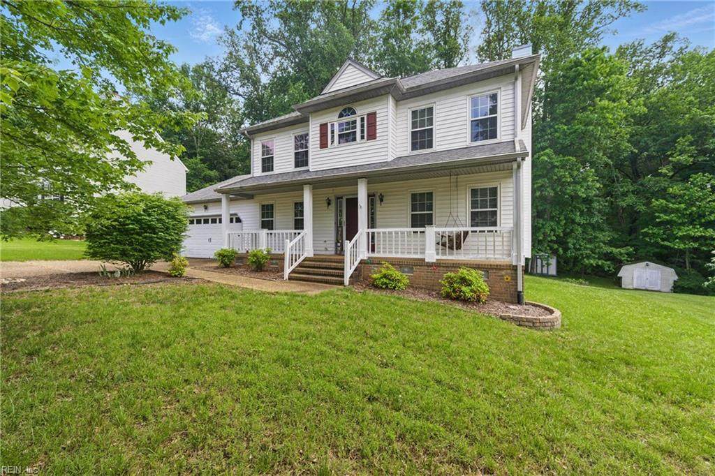 607 Colonial Ave - Photo 1