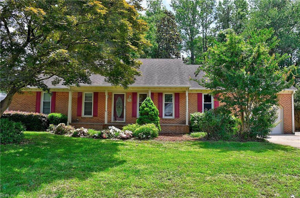 537 Gloria Dr - Photo 1