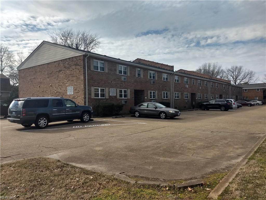 1437 Kingston Ave - Photo 1