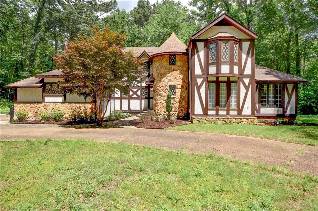 324 Woodards Ford Rd - Photo 1