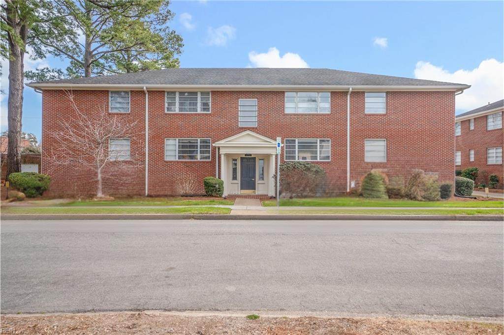 7720 Dunfield Pl - Photo 1
