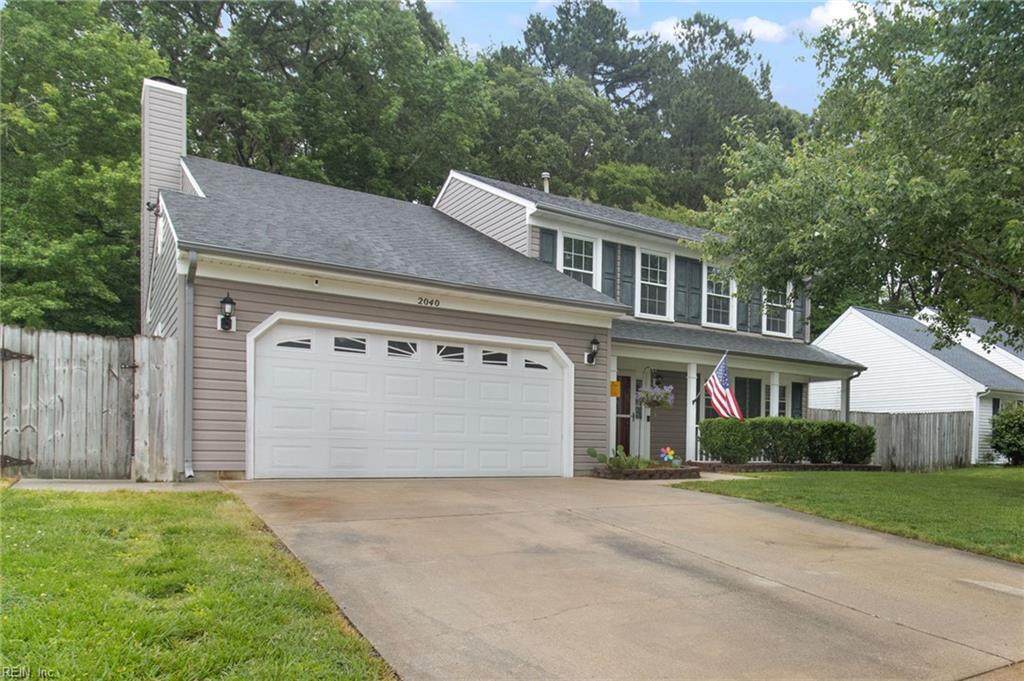 2040 Aloma Dr - Photo 1