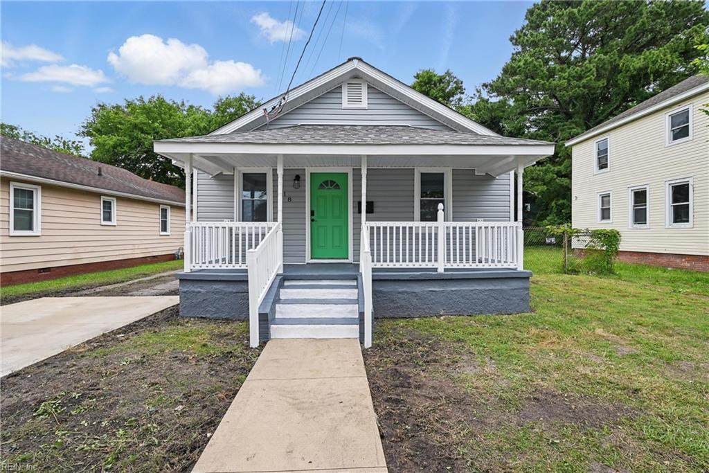 418 26th St - Photo 1