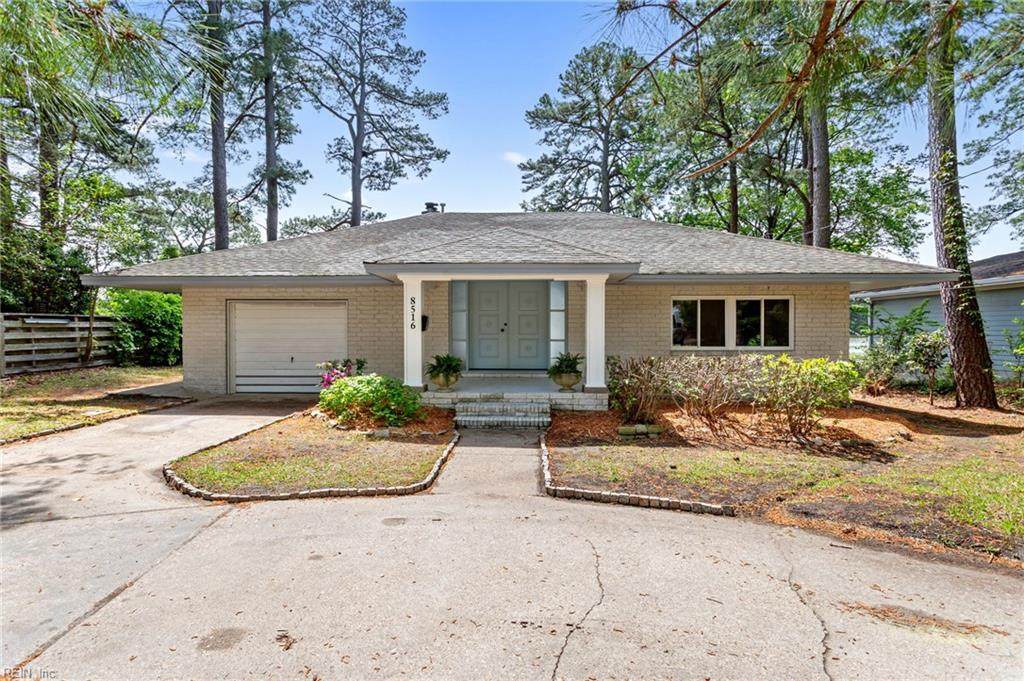 8516 Culfor Cres - Photo 1
