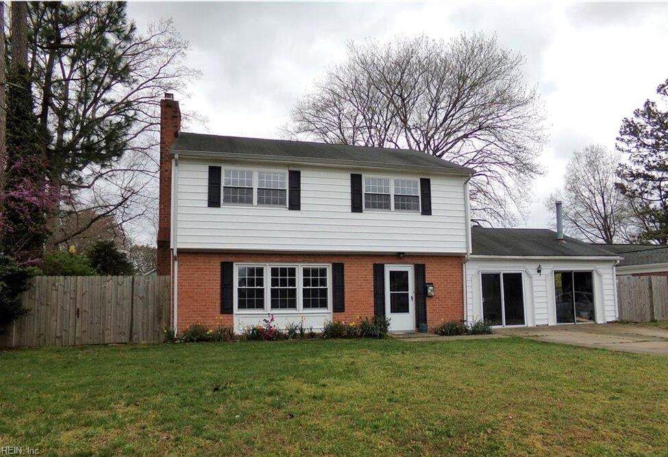 327 Nassau Pl - Photo 1
