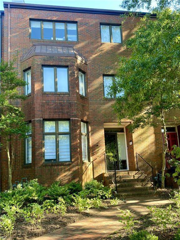 325 Freemason St - Photo 1