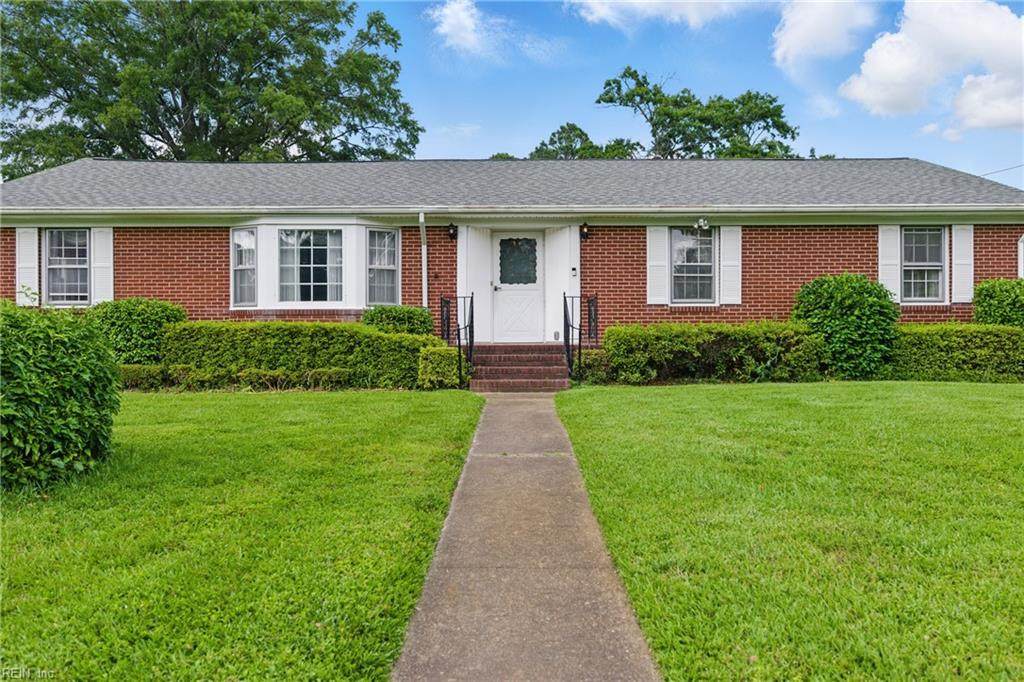5608 Springwood Dr - Photo 1