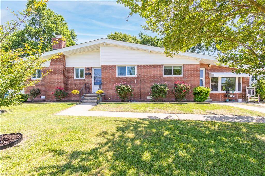 708 Houdon Ln - Photo 1