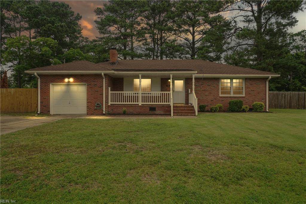 5712 Hawthorne Ln - Photo 1