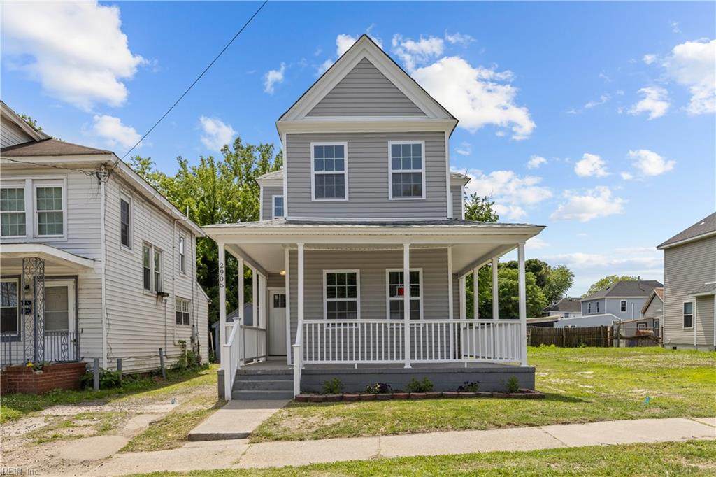 2905 Roanoke Ave - Photo 1