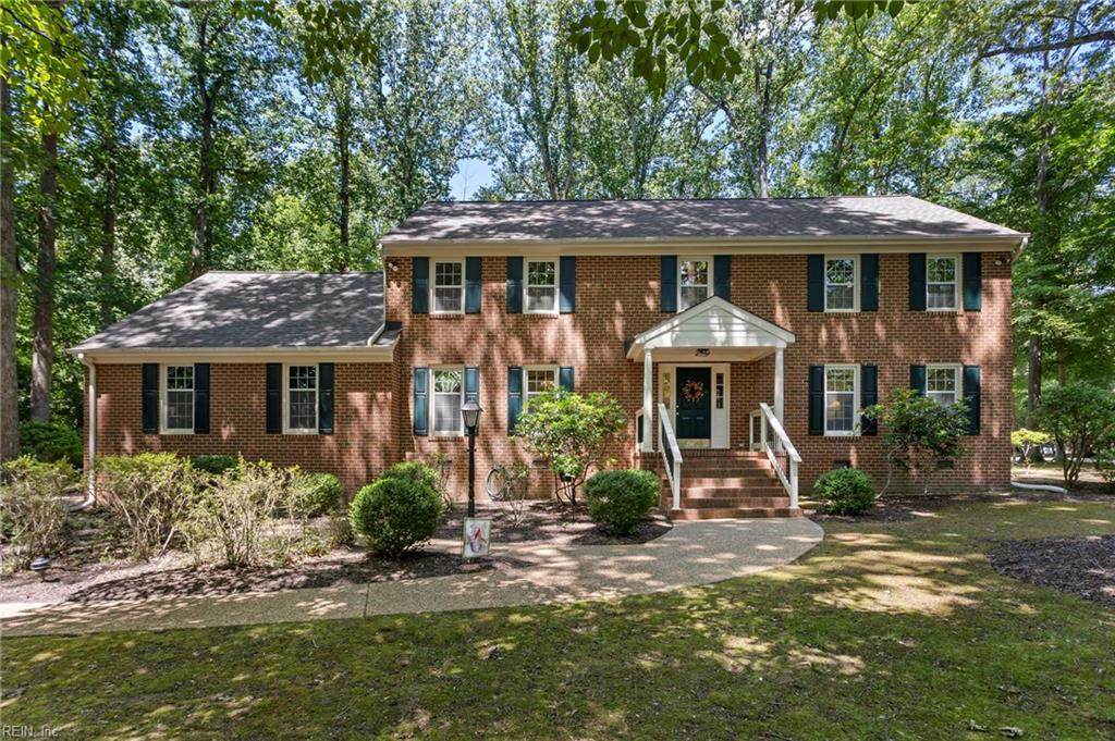 111 Pinepoint Rd - Photo 1