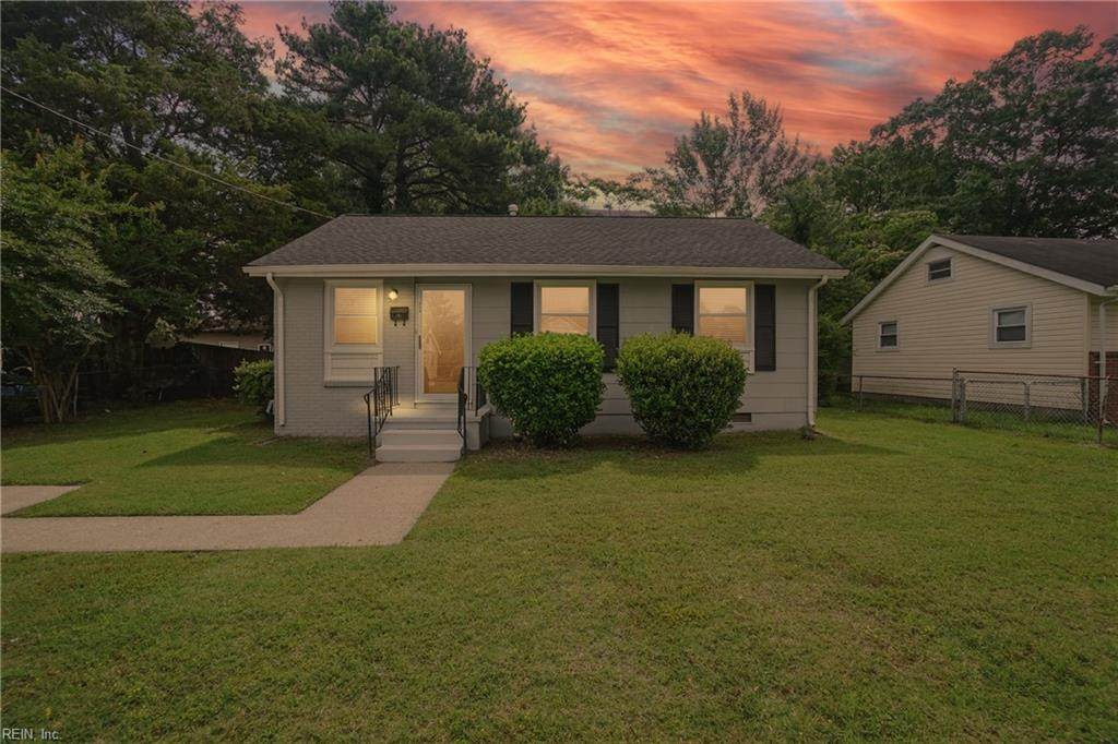 904 Duce St - Photo 1